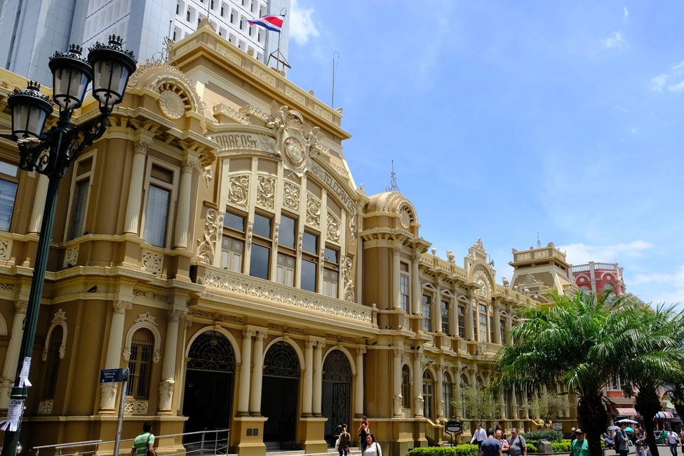 Costa Ricas städtische und ländliche Schätze entdecken